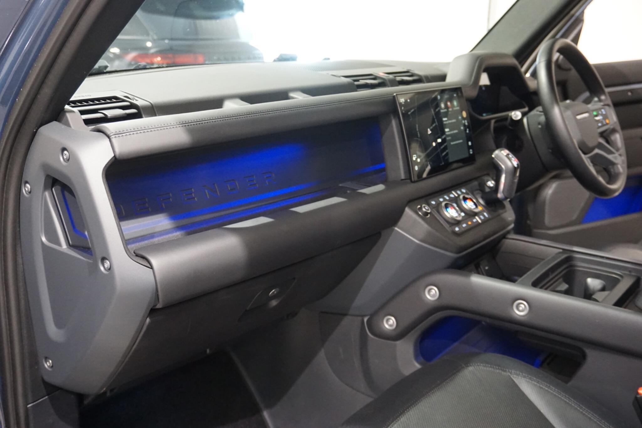 Land Rover Defender 110 2.0 P400e 15.4kWh X-Dynamic HSE SUV 5dr Petrol Plug-in Hybrid Auto 4WD Euro 6 (s/s) (404 ps)